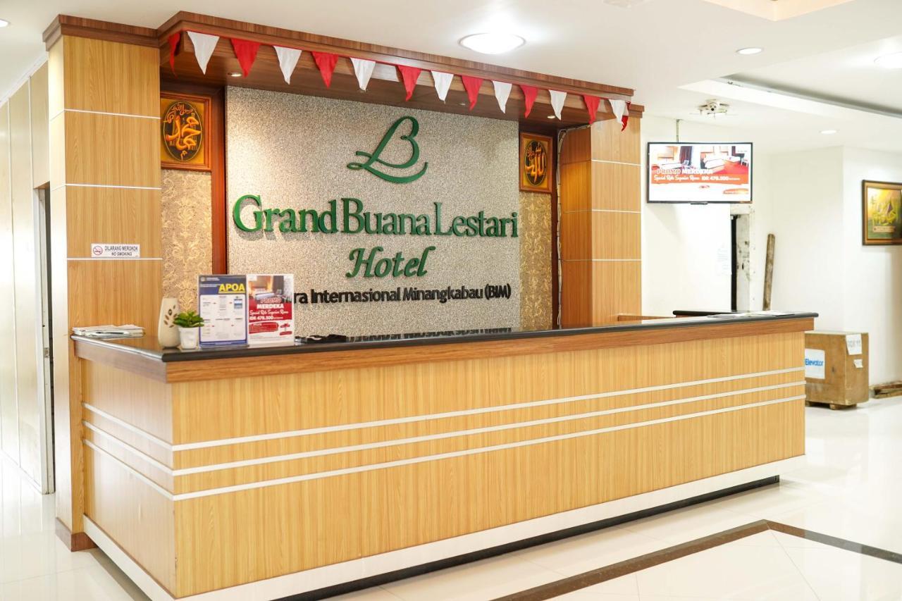 Grand Buana Lestari Hotel パダン エクステリア 写真